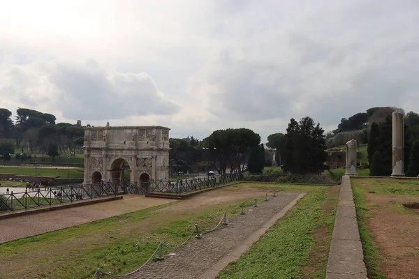 Řím Itálie Února 2022 Panoramatický Výhled Koloseum Italském Římě Studená — Stock fotografie