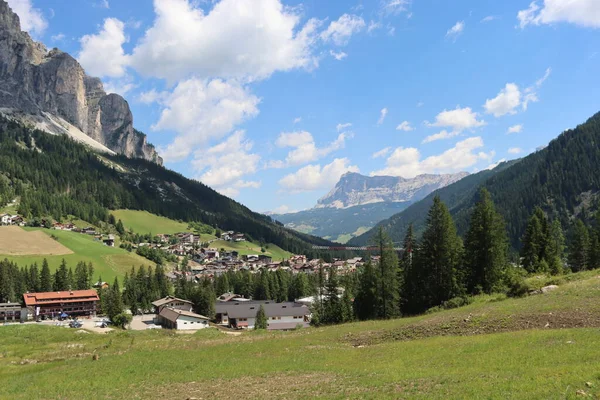 Coravara Italy July 2022 Italian Dolomites Small Village Corvara Summer — Fotografia de Stock