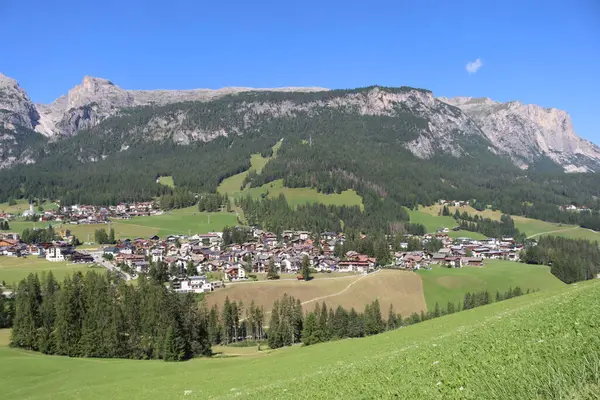 Val Badia Italy July 2022 Italian Dolomites Small Village Corvara — 图库照片