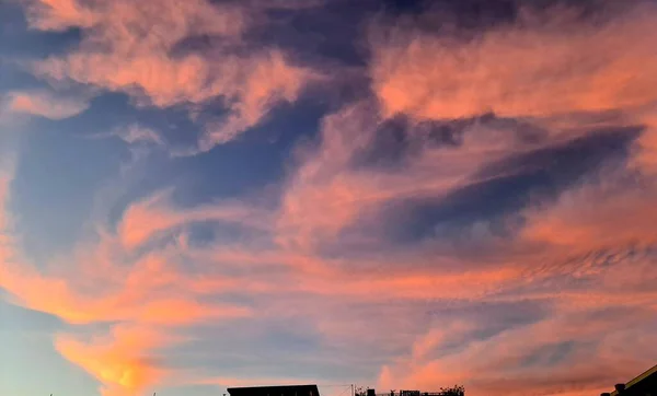 Uma Incrível Legenda Céu Dias Inverno Sobre Cidade Gênova Com — Fotografia de Stock