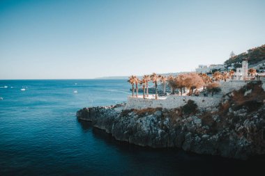 Puglia 'daki Castro marinasında harika bir manzara.
