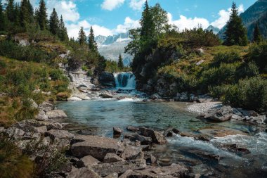 Di Fumo ve Daone Gölü 'nün muhteşem manzarası