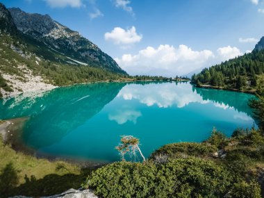 a beautifull view on the aviolo lake