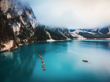 a fantastic view on the braies lake