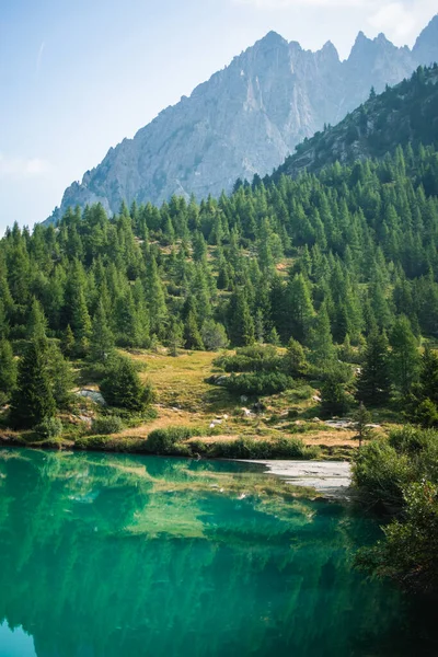 Beautifull View Aviolo Lake — Fotografia de Stock