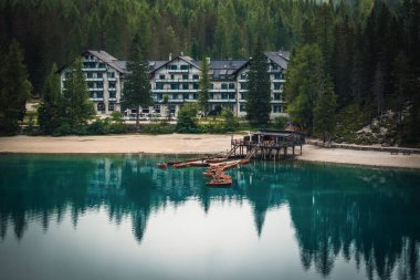 a fantastic view on the braies lake