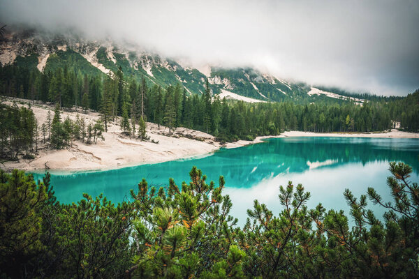 a fantastic view on the braies lake