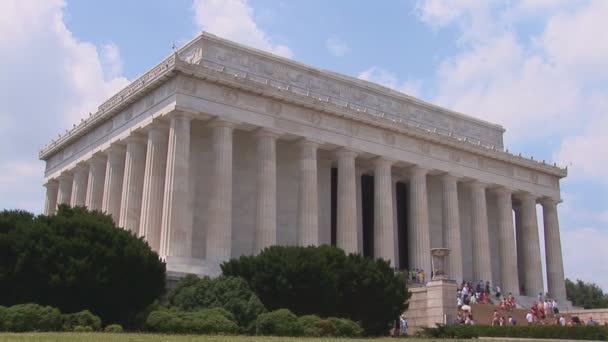 Incline hacia abajo de nosotros bandera en iwo jima memorial — Vídeos de Stock