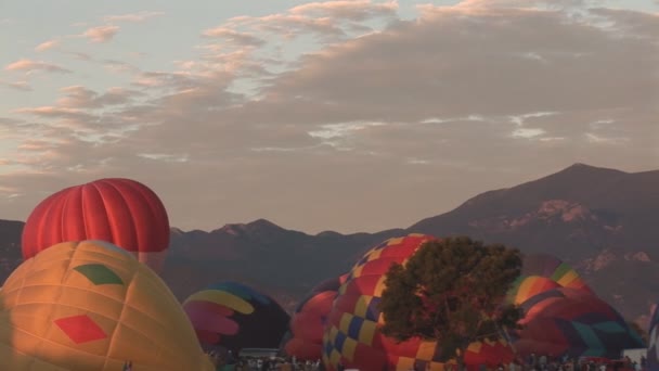 Heißluftballons — Stockvideo