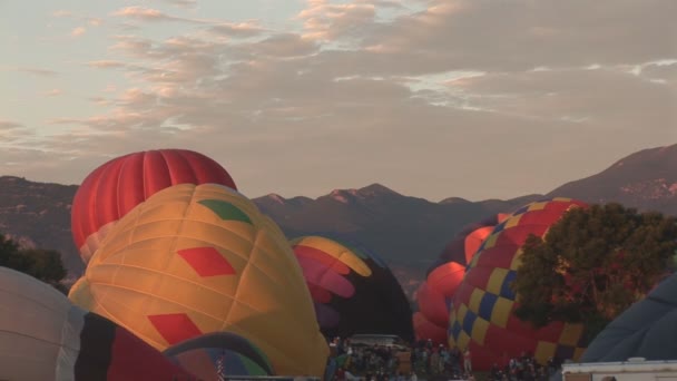 Globos de aire caliente — Vídeo de stock