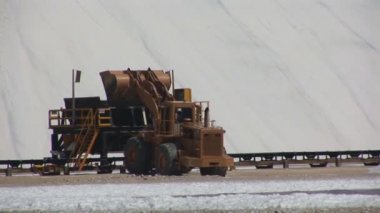 kamyon ile tuz çiftlik