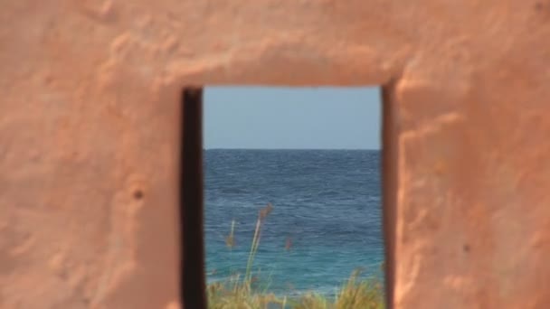 Червоний раб Хатки на Bonaire, Нідерландські Антильські острови — стокове відео