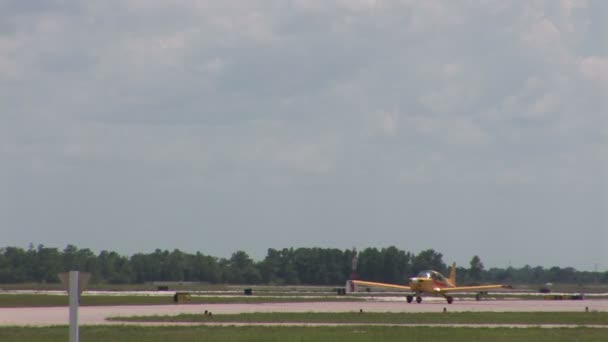 Avión pequeño — Vídeos de Stock