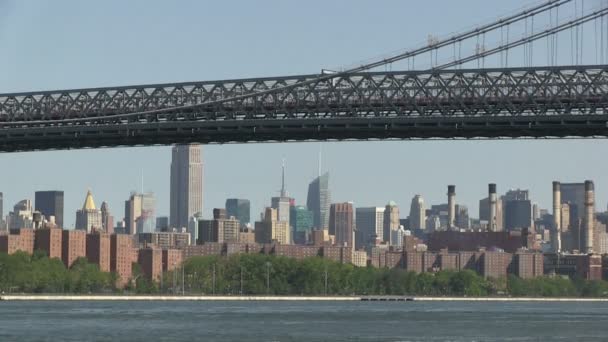 Die williamsburg bridge — Stockvideo