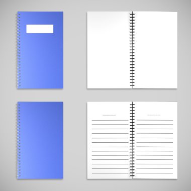 Mavi saten renk kapak not defteri ve boş kağıt