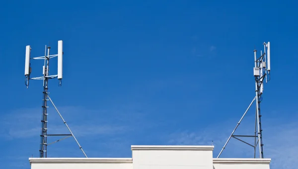 Telephoto view of rooftop a television — Stock Photo, Image