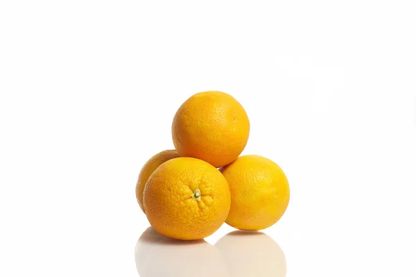 Dört portakal — Stok fotoğraf