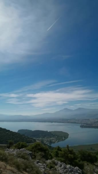 Ioannina Cidade Lago Pamvotis Vista Superior Outono Dia Grécia — Vídeo de Stock