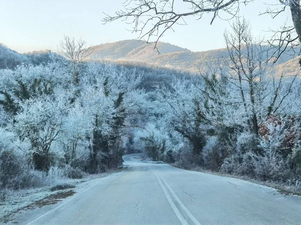 Ice Frost Asphalt Road Vrosina Village Winter Season Ioannina Perfecture — Foto Stock