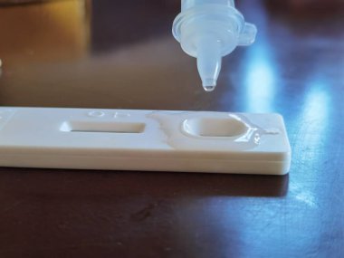 Covid-19 koronavirüs önleme antijeni için okul öncesi test