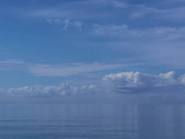 Zee Strand Blauw Winter Zonnige Dag Monolithi Preveza Griekenland Zeewier — Stockfoto