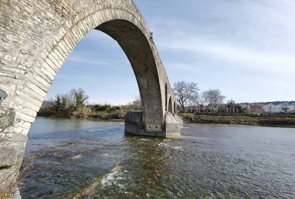 Міський Старий Арочний Міст Каменів Через Річку Арафос Греції — стокове фото