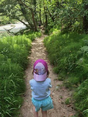 acheron nehir yolu boyunca nehir kıyısında gliki terpsotia mükemmellik Yunan alternatif varış noktası yazın