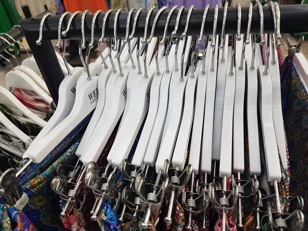 Clothes Hangers Dresses Summer Collection Vivid Colors Shop — Stockfoto