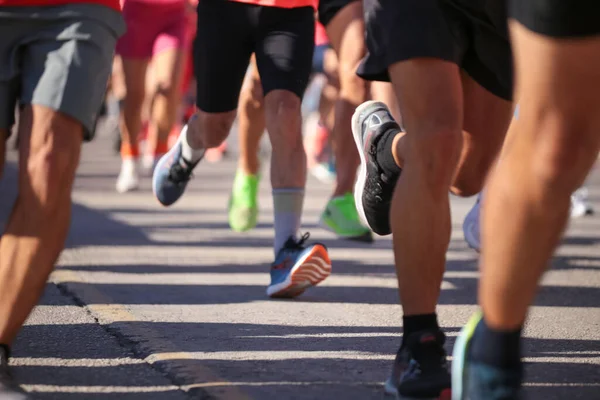 Runners Running Start Line Feet Man Athletes Shoes Background — Stock Photo, Image