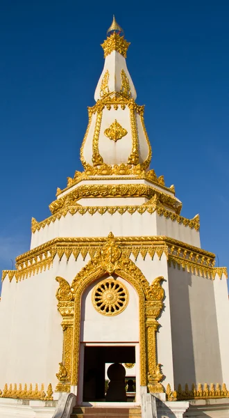 Thailändska tempel, maha chedi chaimongkol på roi et provinsen thailand — Stockfoto