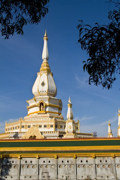 Thai temple, Maha Chedi Chaimongkol at Roi et Province Thailand — Stock Photo, Image