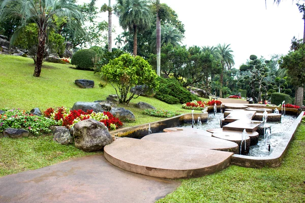 湄 fah 銮花园，位于茵董，泰国清莱省 — 图库照片