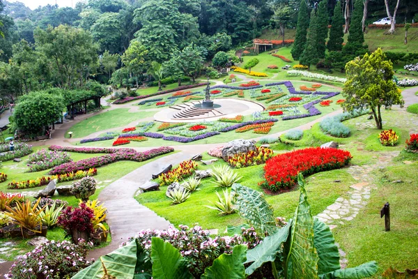 湄 fah 銮花园，位于茵董，泰国清莱省 — 图库照片