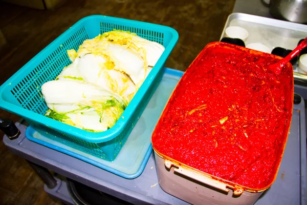 Kimchi, comida tradicional coreana — Foto de Stock