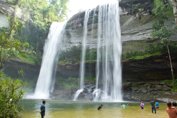 Cachoeira Huay Luang — Fotografia de Stock