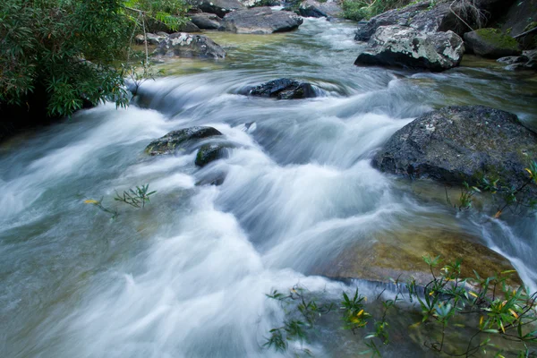 Beautiful waterfall in thailand — Stock Photo, Image