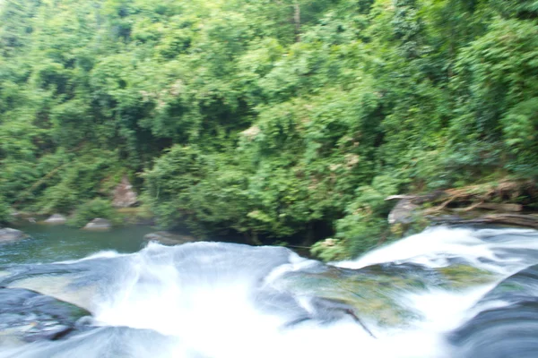 Huayluang Waterfall, Ubonratchathani Privince, Tailândia — Fotografia de Stock