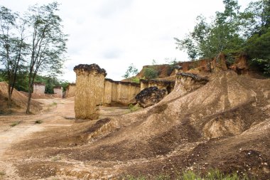 PAE muang phee veya phae mueang phi