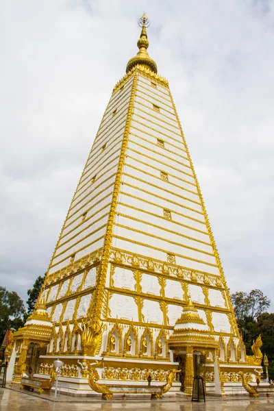 Wat Phrathat Nong Bua în provincia Ubon Ratchathani, Thailanda — Fotografie, imagine de stoc