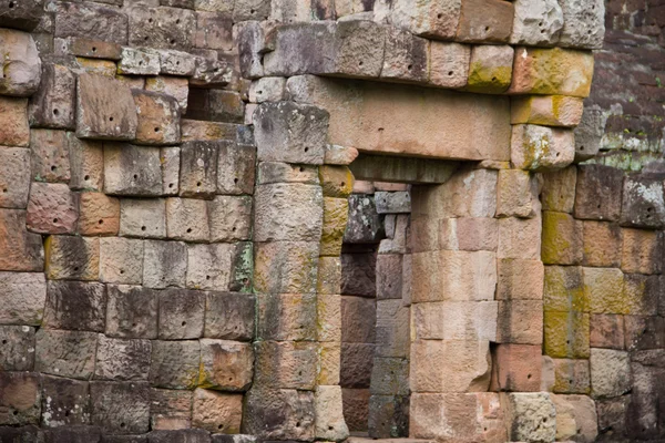 Sand stone castle, phanomrung in Buriram province, Thailand. Religious buildings constructed by the ancient Khmer art. — Stock Photo, Image