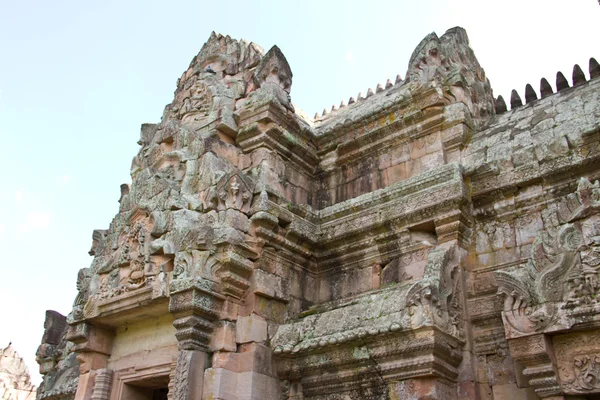 Piasek kamienny zamek, phanomrung w prowincji buriram, Tajlandia. obiekty sakralne, zbudowane przez starożytnej sztuki Khmerów. — Zdjęcie stockowe