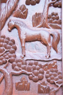 Tay tarzı ahşap windows Tapınağı üzerine eğri