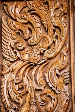 Ahşap oyma sanatı. Tay tarzı