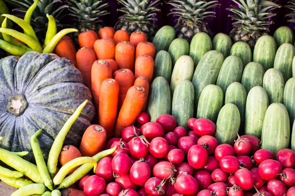 Fruits and vegetables — Stock Photo, Image