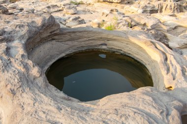 sam-pan-bok Büyük Kanyon, şaşırtıcı mekong Nehri içinde kaya, taş