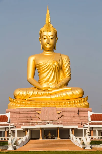 Золотая Статуя Будды Ват Таиланд — стоковое фото