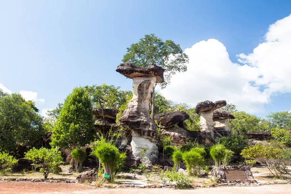 Sao Chaliang Thailand Mushroom Rocks Have Been Erode — Fotografia de Stock