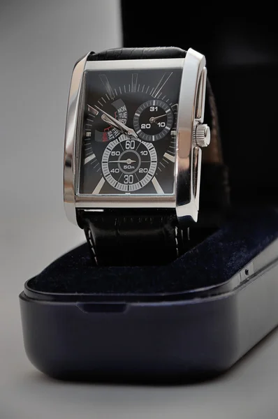 Luxsury man's wristwatch in box — Stock Photo, Image