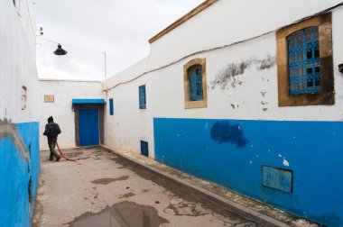 Beyaz ve mavi ev, oudaias, kasbah sokaklarında r