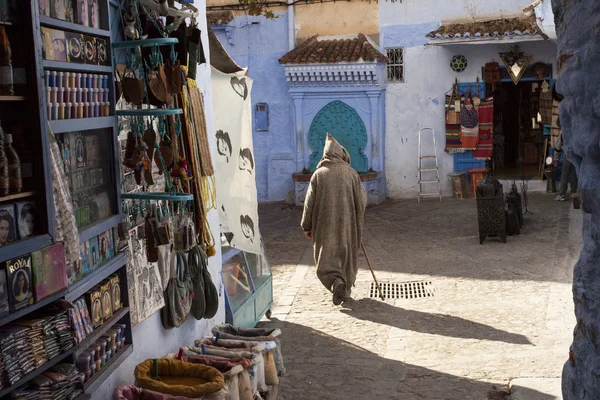 Ulica w medynie miasta miasto niebieski chefchaouen, Maroko — Zdjęcie stockowe